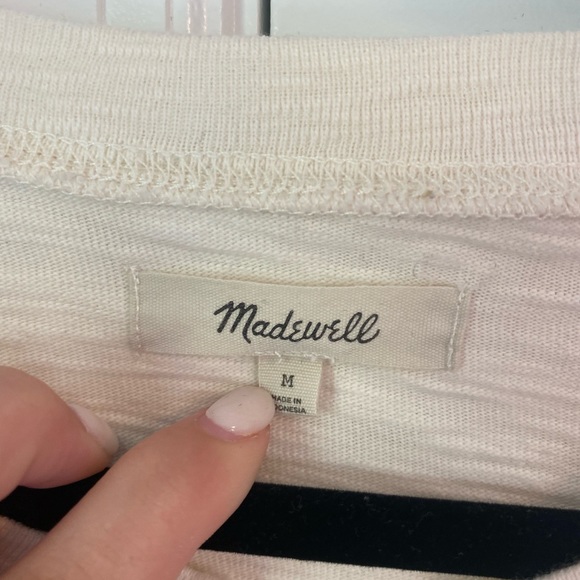 Madewell button top - Picture 2 of 4